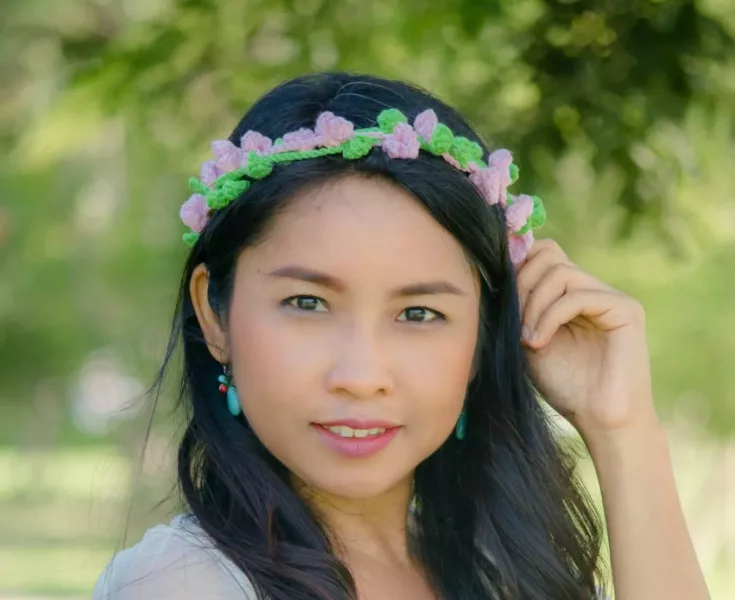 Image for Delia Flower Crochet Scarf – Free Pattern