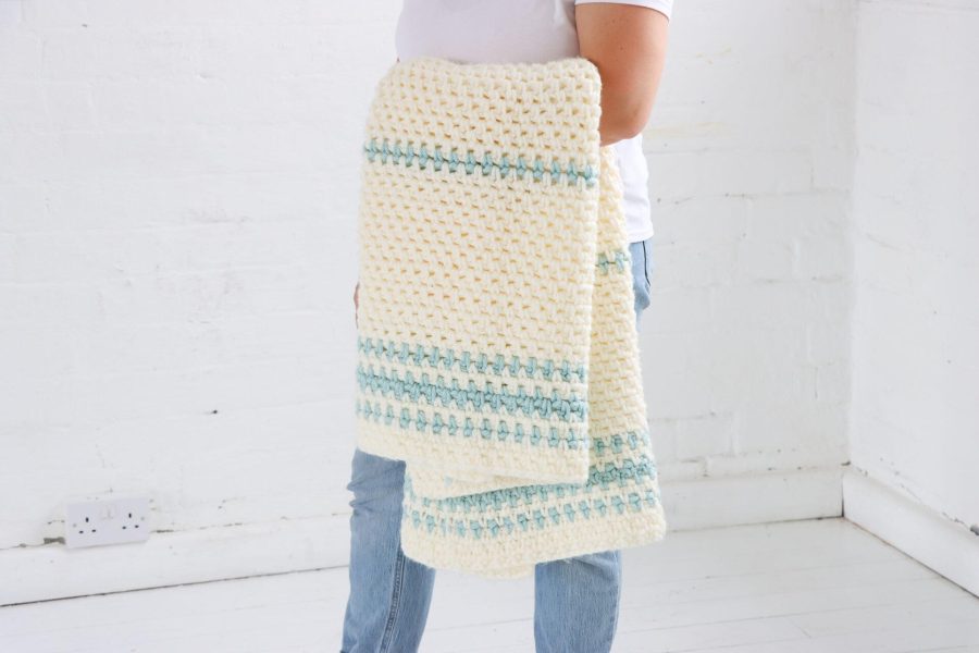 Image for Learn How to Crochet the Easy Moss Blanket