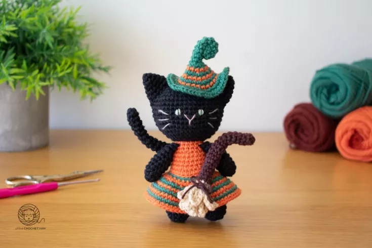 Image for Crochet Witch Cat Amigurumi – Free Pattern & Tutorial